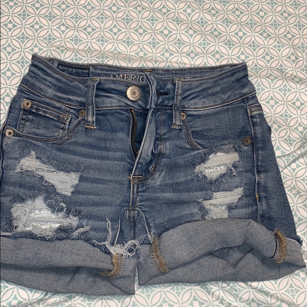 American Eagle mid rise jean shorts 00